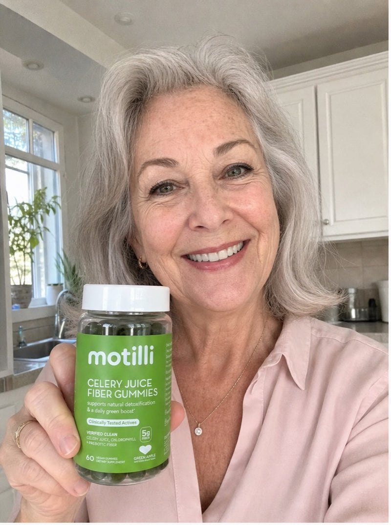 Woman holding a bottle of Motilli